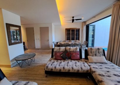 Townhouse / Duplex - 3 Bedrooms - 212 m²