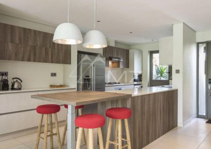 Townhouse/Duplex - 3 chambres - 233 m²