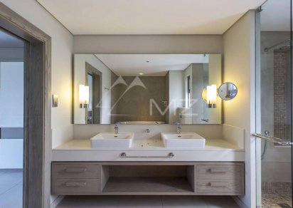 Townhouse/Duplex - 3 chambres - 233 m²