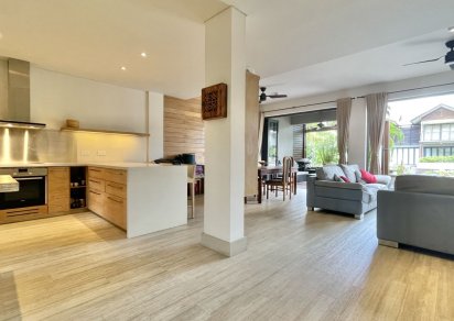 Townhouse/Duplex - 3 chambres - 250 m²