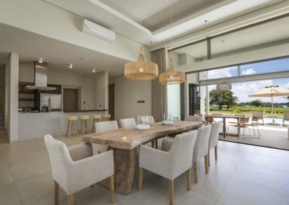 Townhouse/Duplex - 4 chambres - 304 m²