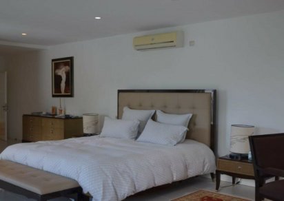 Townhouse/Duplex - 5 chambres - N.S m²