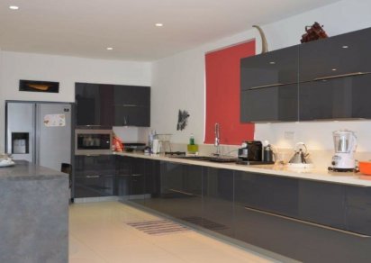 Townhouse/Duplex - 5 chambres - N.S m²