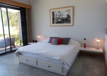 Villa - 4 Persons