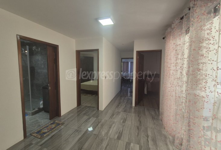Apartment - 3 Bedrooms - 100 m²