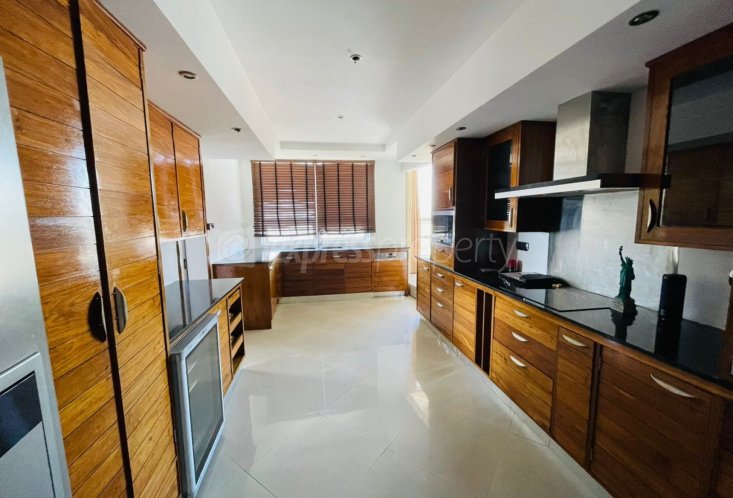 Apartment - 3 Bedrooms - 149 m²