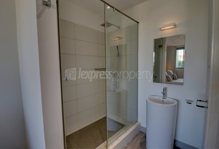 Apartment - 3 Bedrooms - 165 m²