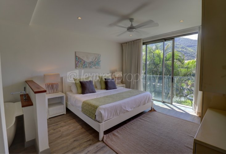 Apartment - 3 Bedrooms - 165 m²