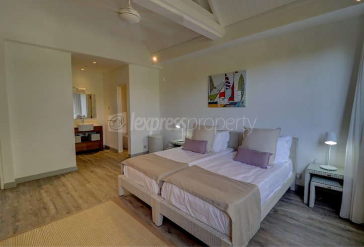 Apartment - 3 Bedrooms - 165 m²