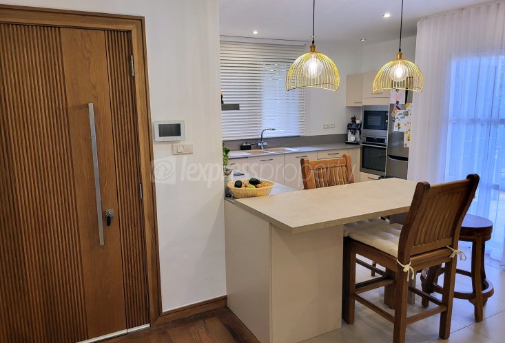 Apartment - 3 Bedrooms - 170 m²
