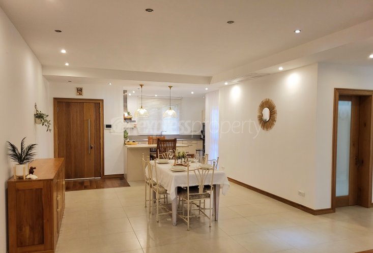 Apartment - 3 Bedrooms - 170 m²