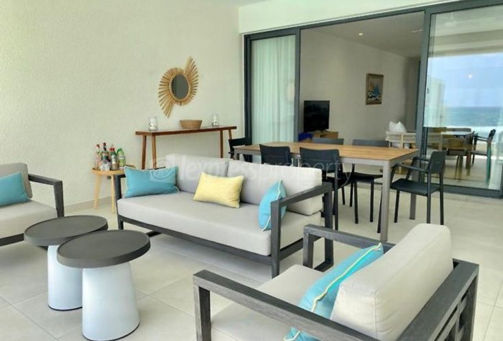 Apartment - 3 Bedrooms - 177 m²