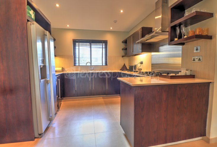 Apartment - 3 Bedrooms - 184 m²