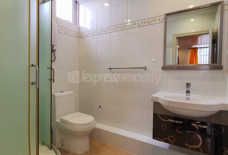 Apartment - 3 Bedrooms - 186 m²