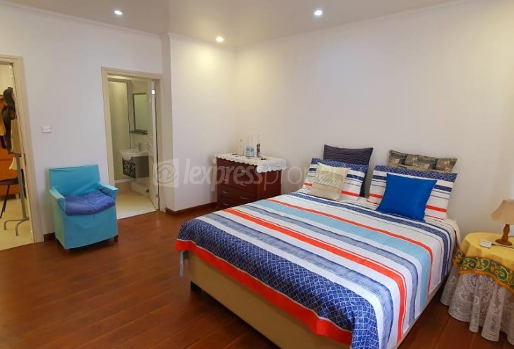 Apartment - 3 Bedrooms - 186 m²