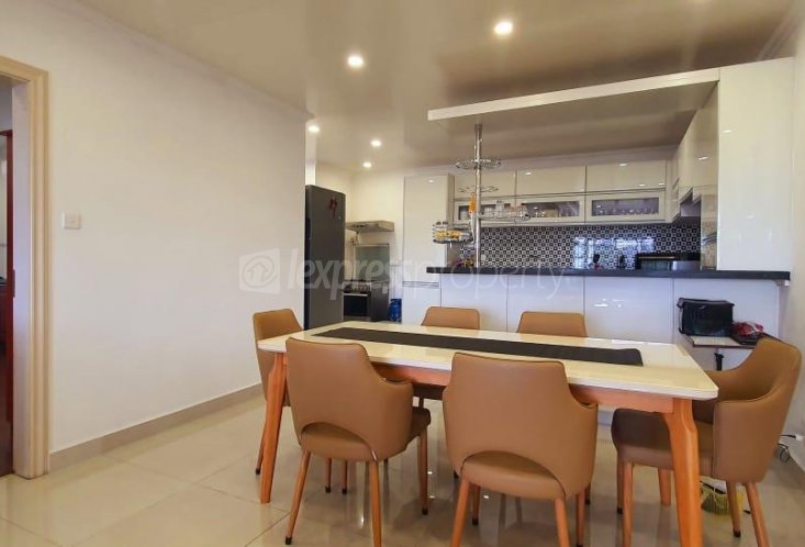 Apartment - 3 Bedrooms - 186 m²