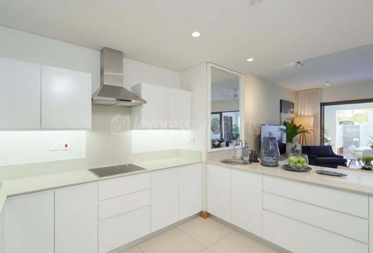 Apartment - 3 Bedrooms - 190 m²