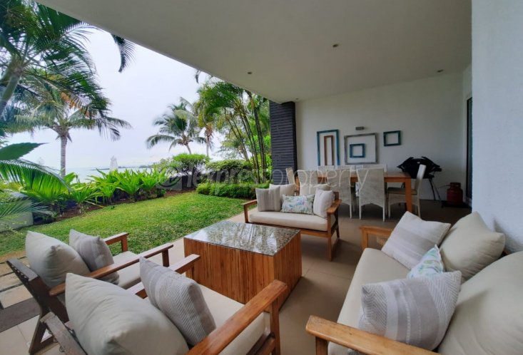 Apartment - 3 Bedrooms - 200 m²