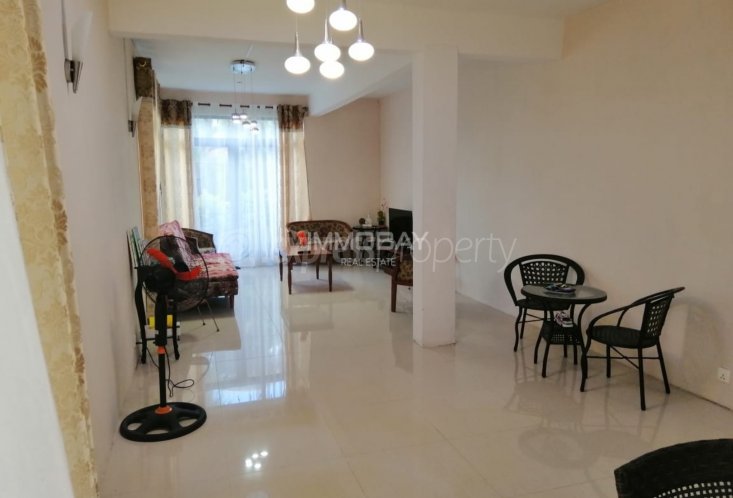 Appartement - 2 chambres - 1100 p²