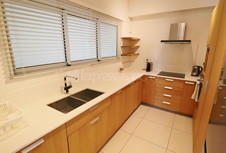 Appartement - 3 chambres - 140 m²