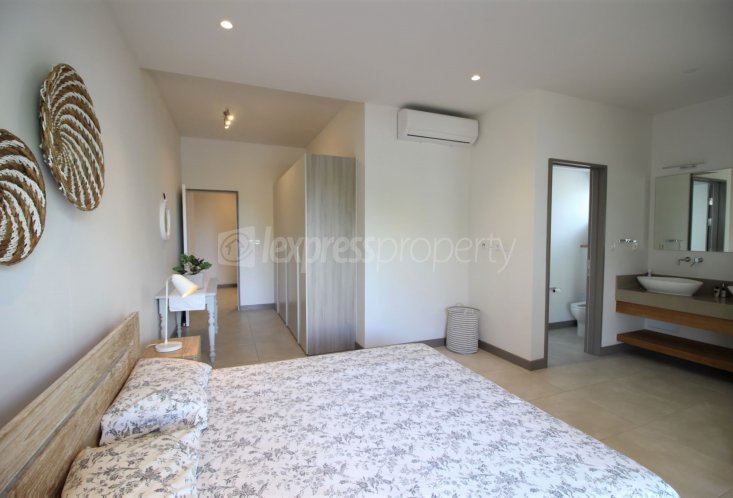 Appartement - 3 chambres - 145 m²