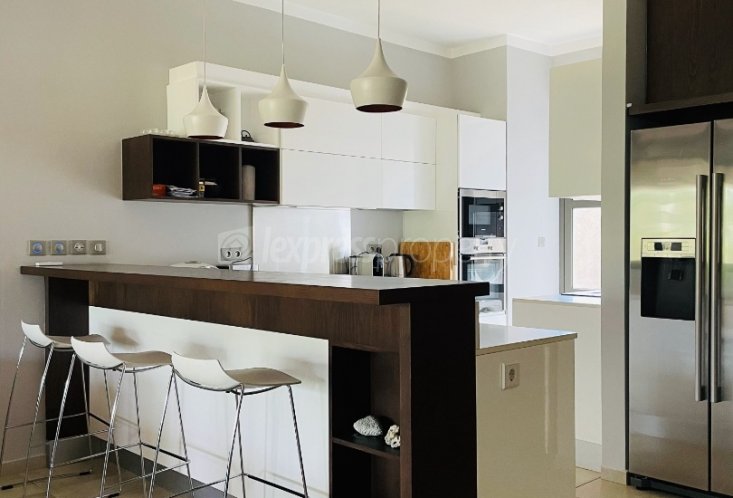 Appartement - 3 chambres - 171 m²