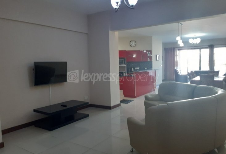 Appartement - 3 chambres - 200 m²