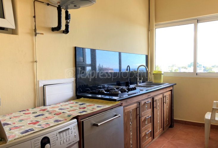 Appartement - 3 chambres - 2060 p²