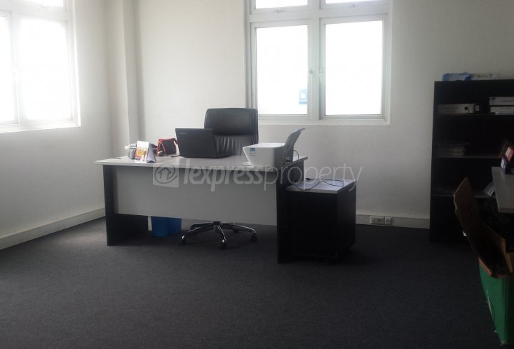 Bureau - 110 m²