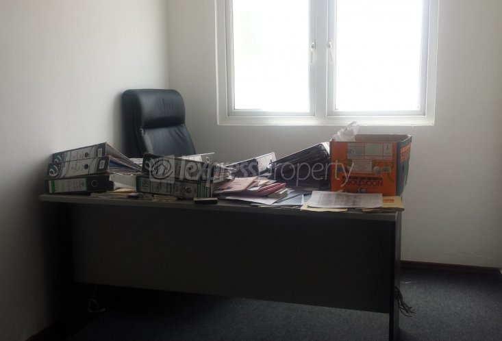 Bureau - 110 m²