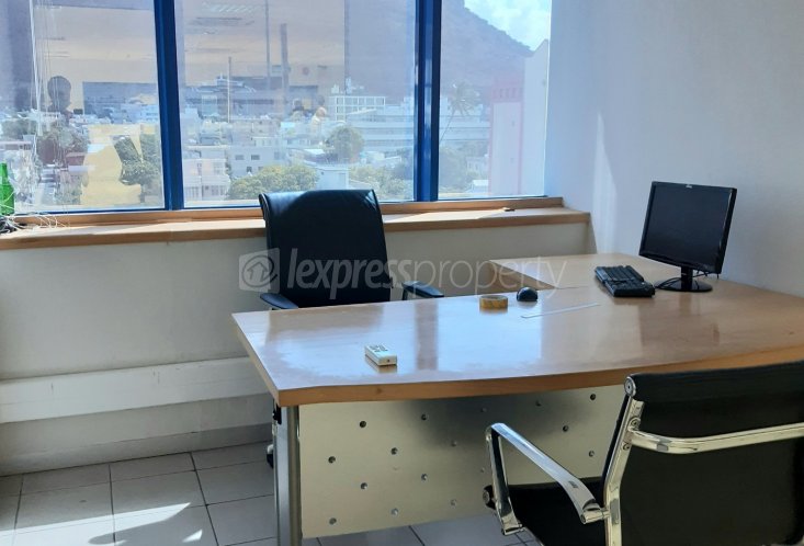 Bureau - 209 m²