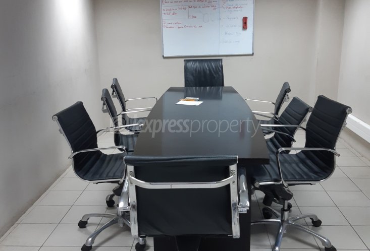 Bureau - 209 m²