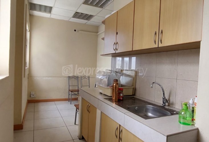 Bureau - 267 m²