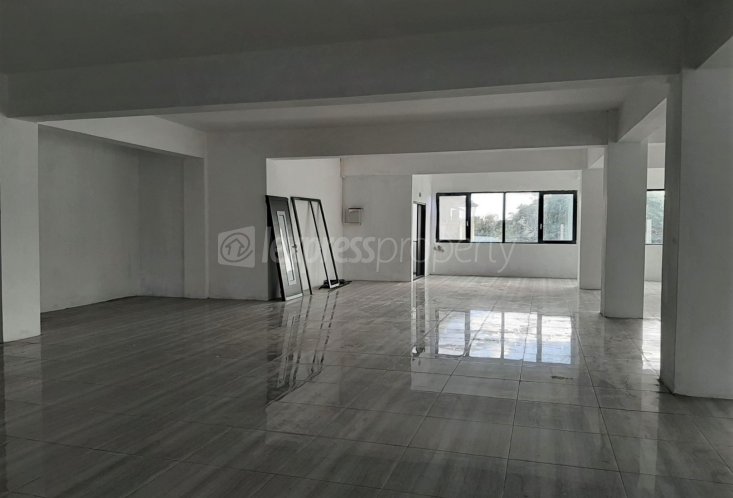 Bureau - 280 m²