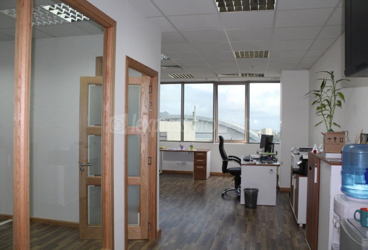 Bureau - 58 m²
