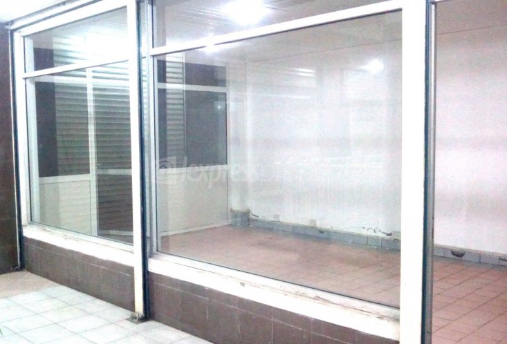 Bureau - 60 m²