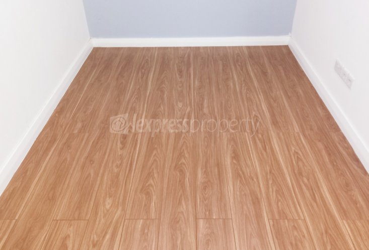 Bureau - 60 m²