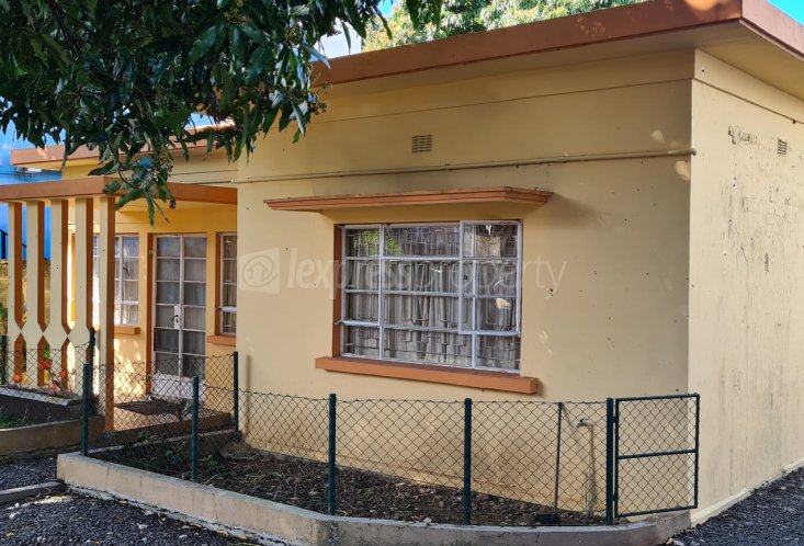 Commercial building - Buy in Rose Hill - 8,000,000 rupees | Lexpress ...