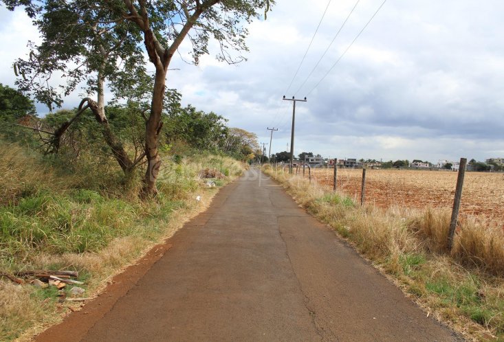 Commercial land - 4220 m²