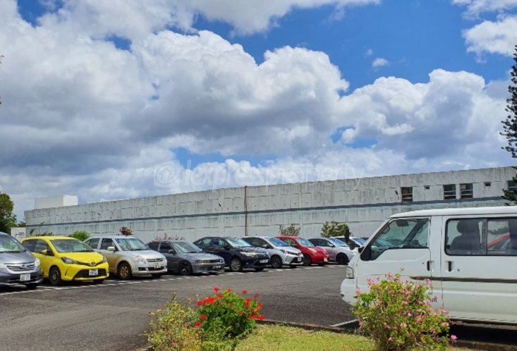 Entrepôt - 1400 m²
