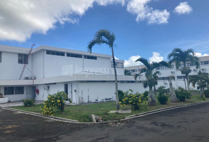 Entrepôt - 2278 m²