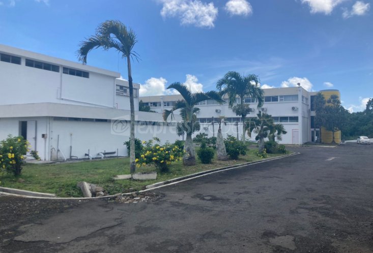 Entrepôt - 2278 m²