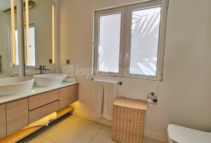 House / Villa - 3 Bedrooms - 125 m²