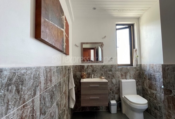 House / Villa - 3 Bedrooms - 163 m²