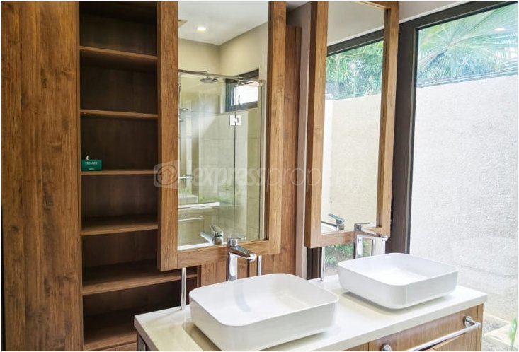 House / Villa - 3 Bedrooms - 255 m²