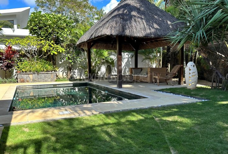 House / Villa - 3 Bedrooms - 324 m²