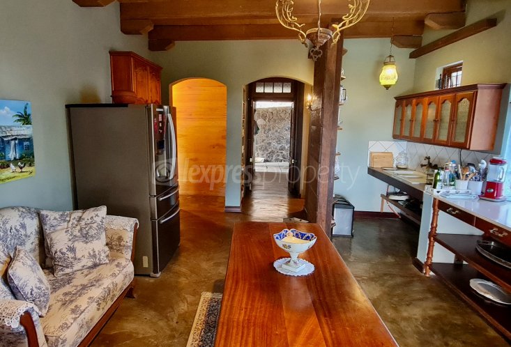 House / Villa - 3 Bedrooms - 390 m²