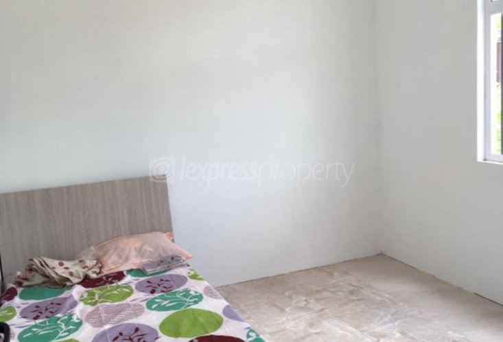 House / Villa - 4 Bedrooms - 1200 ft²