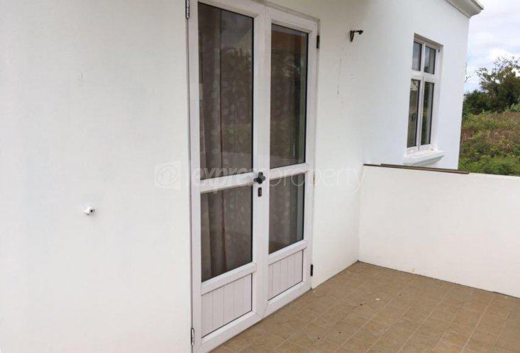 House / Villa - 4 Bedrooms - 1200 ft²