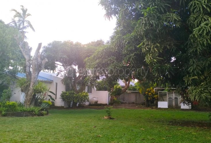 House / Villa - 4 Bedrooms - 208 m²